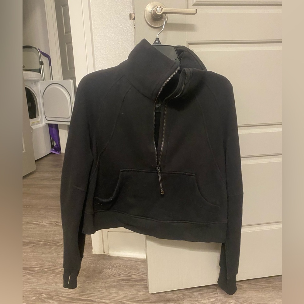 Lululemon Cropped Black Scuba Half Zip